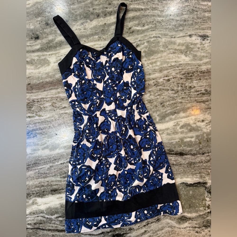 Richard Chai Blue and Black Floral Mini Dress Sweetheart Neckline Size Women’s 1